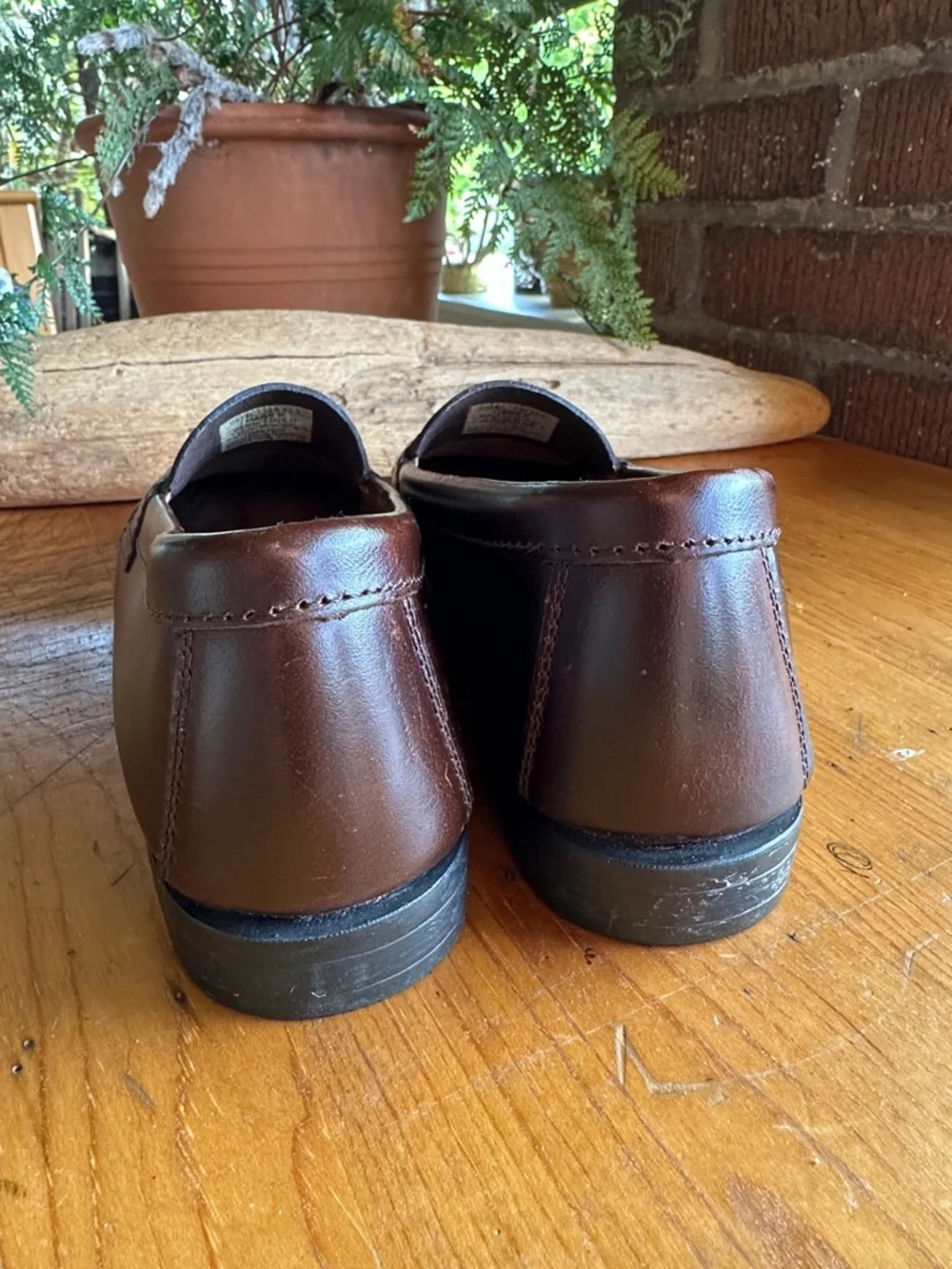 Eastland Classic ll brown leather penny loafer academia/preppy. Size 7 - Picture 5 of 8
